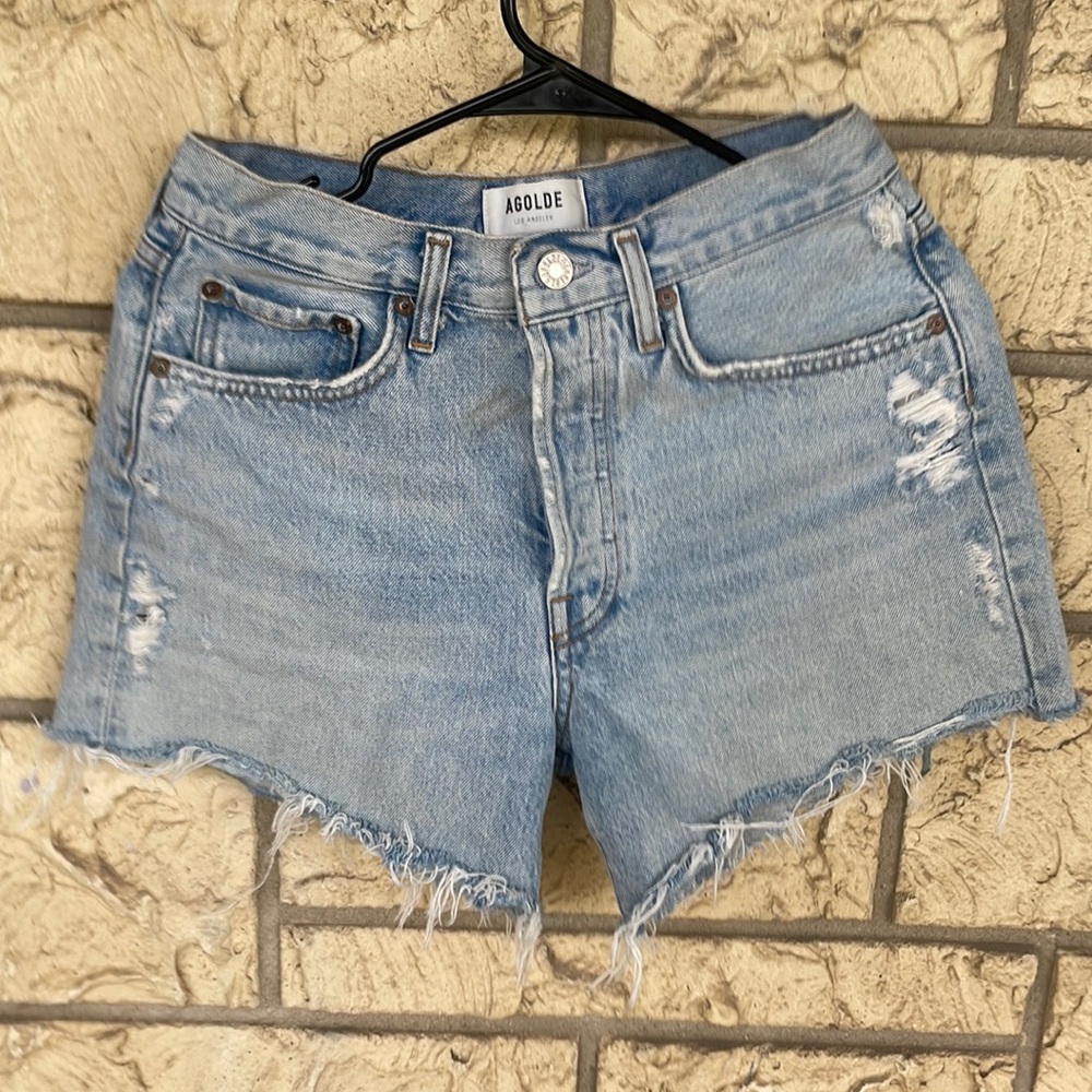 Agolde ripped Denim Distressed shorts Size 25 Raw hem